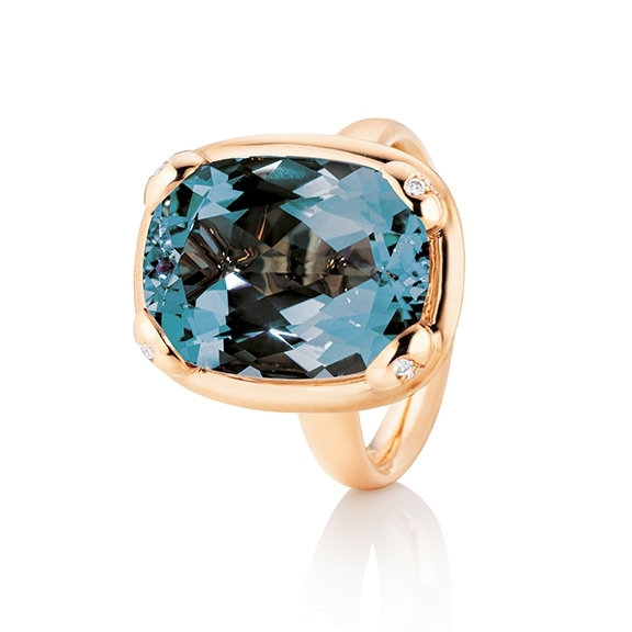 Ring "Capriccio" 750RG, Topas London blue antik facettiert 16 x12 mm ca. 11.35ct, 8 Diamanten Brillant-Schliff 0.04ct TW/vs1